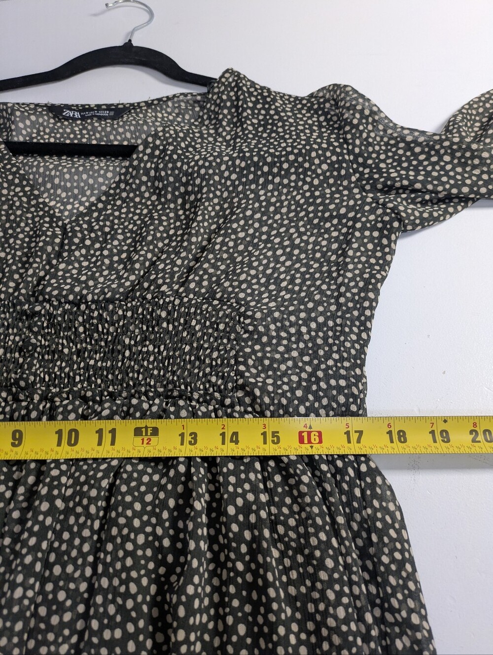 Zara Chiffon Sheer Long Sleeve Mini Dress Size M Khaki V- Neck Fit & Flare EUC - Picture 9 of 11